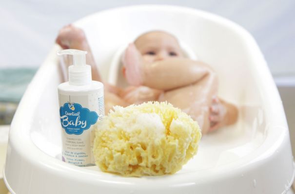 Suave Gel y Champú sin sulfatos para bebé